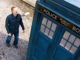 Elton Discovers the TARDIS